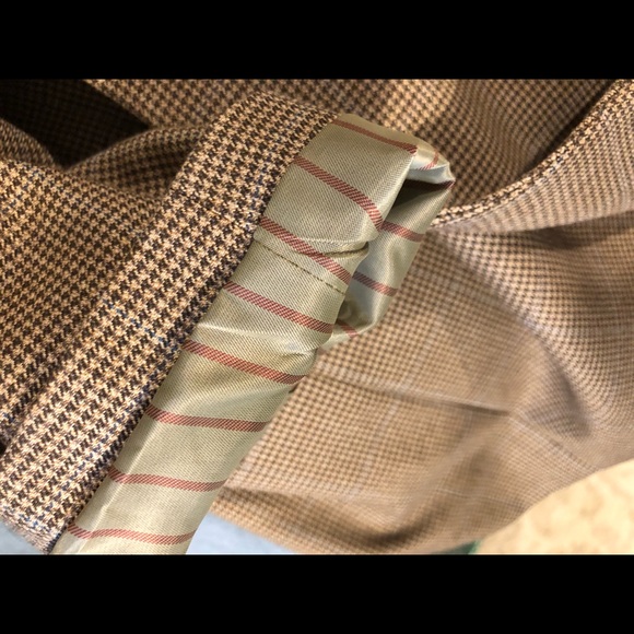 Izod Men’s Tan Checked Sport Coat 44R - Picture 8 of 11